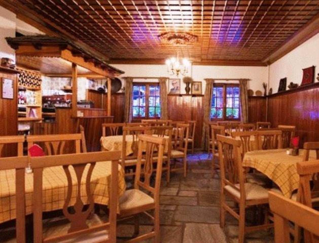 Hotel Bitouni Мецово Екстер'єр фото