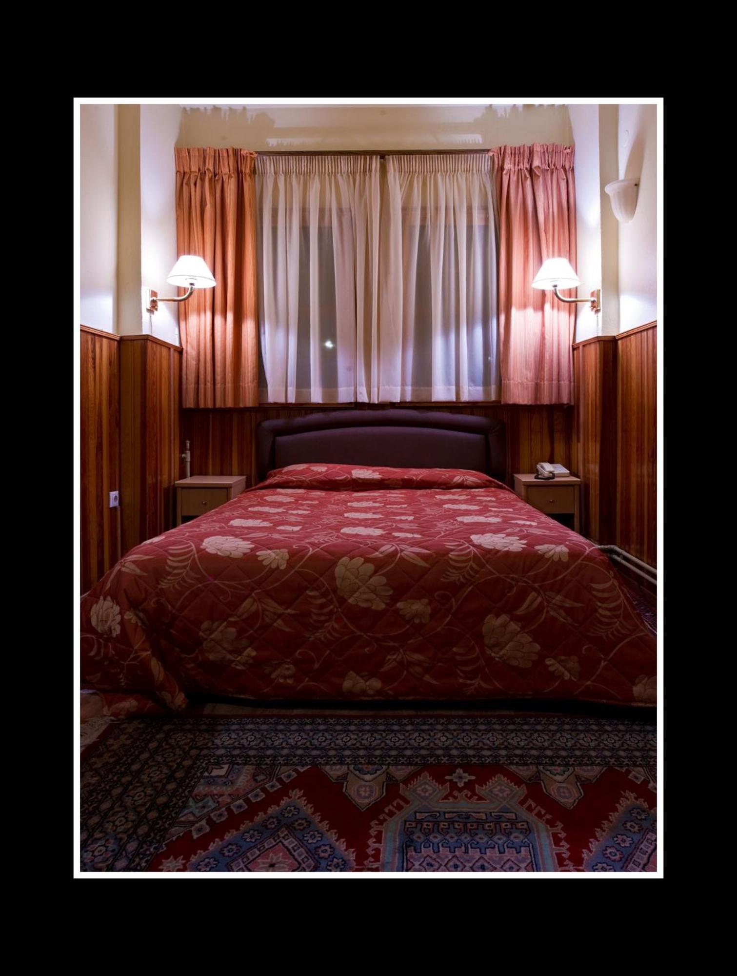 Hotel Bitouni Мецово Екстер'єр фото