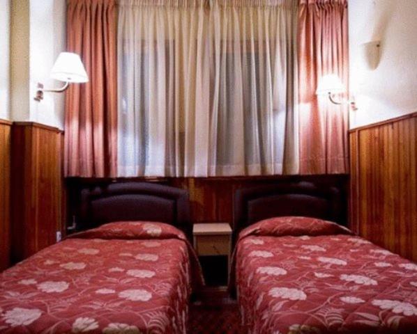 Hotel Bitouni Мецово Номер фото