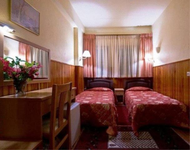 Hotel Bitouni Мецово Номер фото