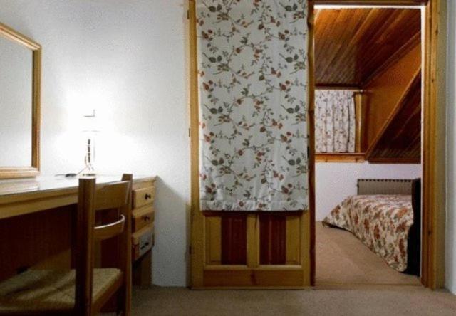 Hotel Bitouni Мецово Номер фото